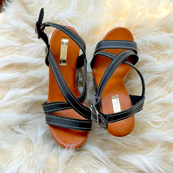 Geometric Wedge Olivia Miller Sandals, Black, White and Tan, Women Size 8 - Picture 1 of 5